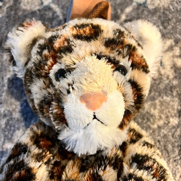 Leopard Backpack - Picture 2 of 6